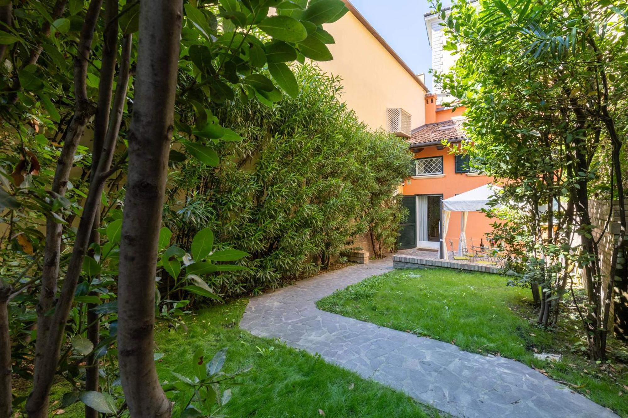 Isaia Garden - Bolognarooms Exterior photo