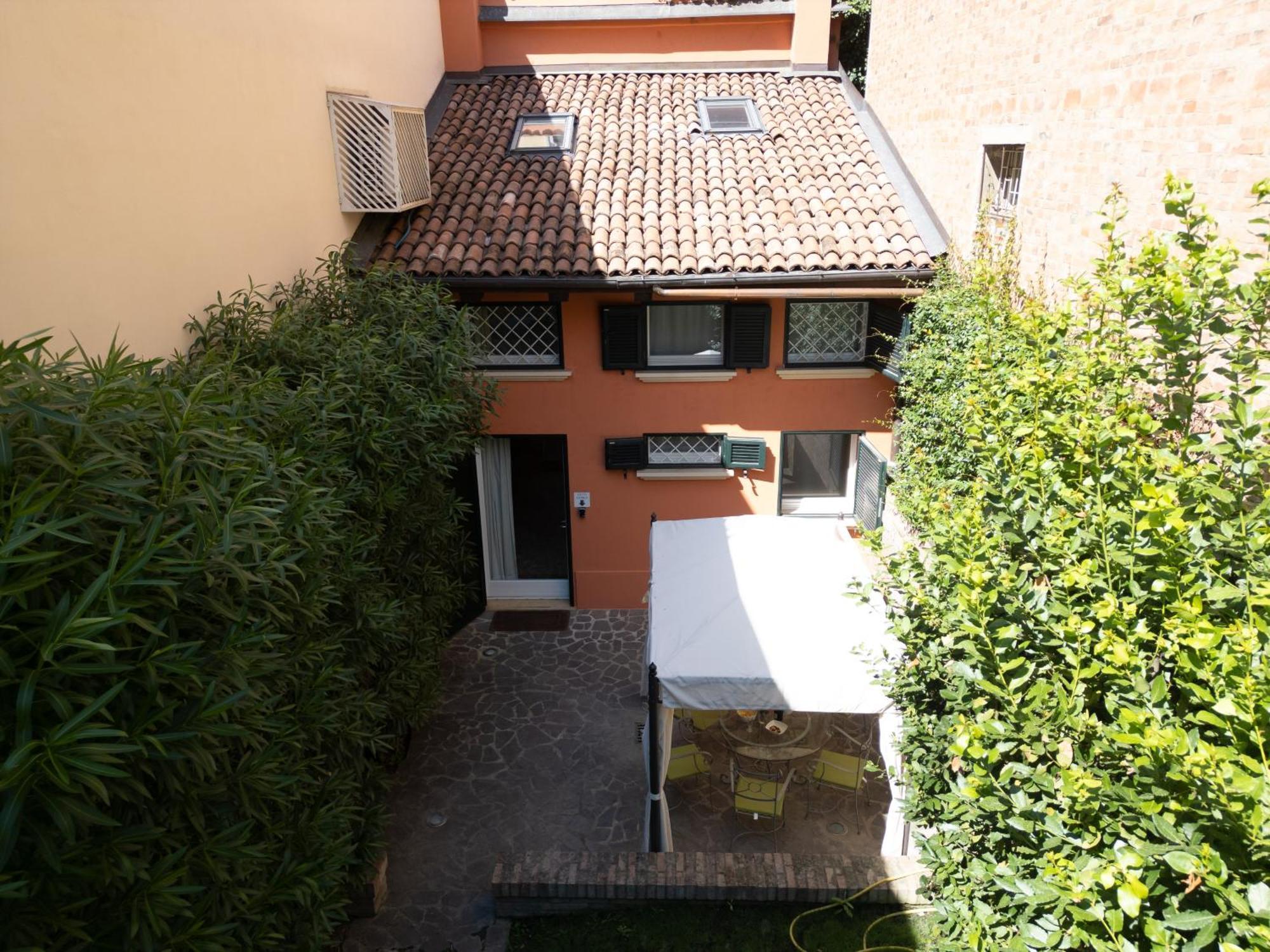 Isaia Garden - Bolognarooms Exterior photo