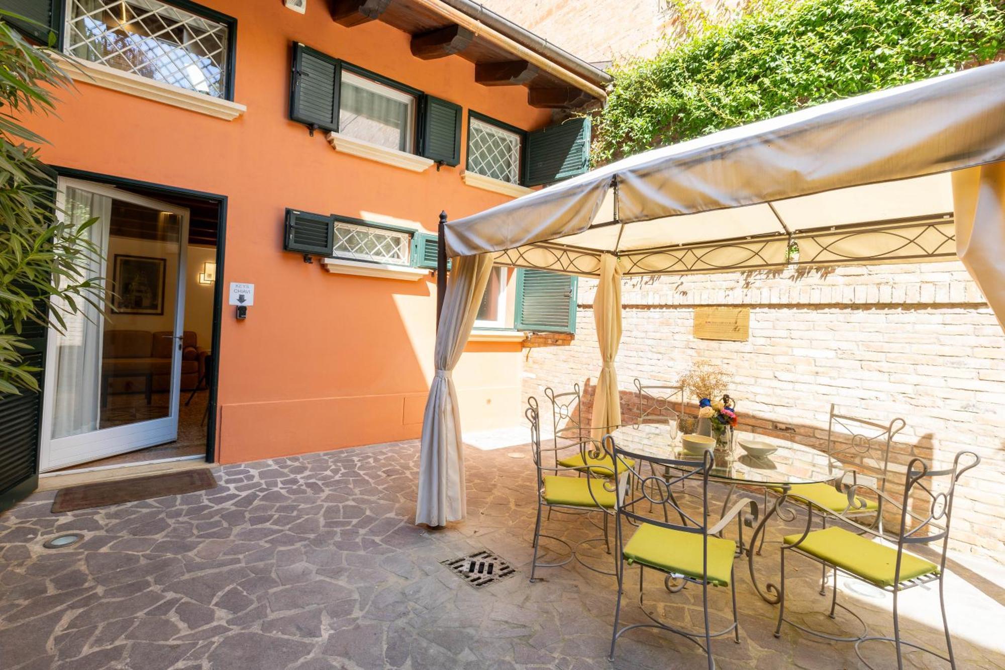 Isaia Garden - Bolognarooms Exterior photo