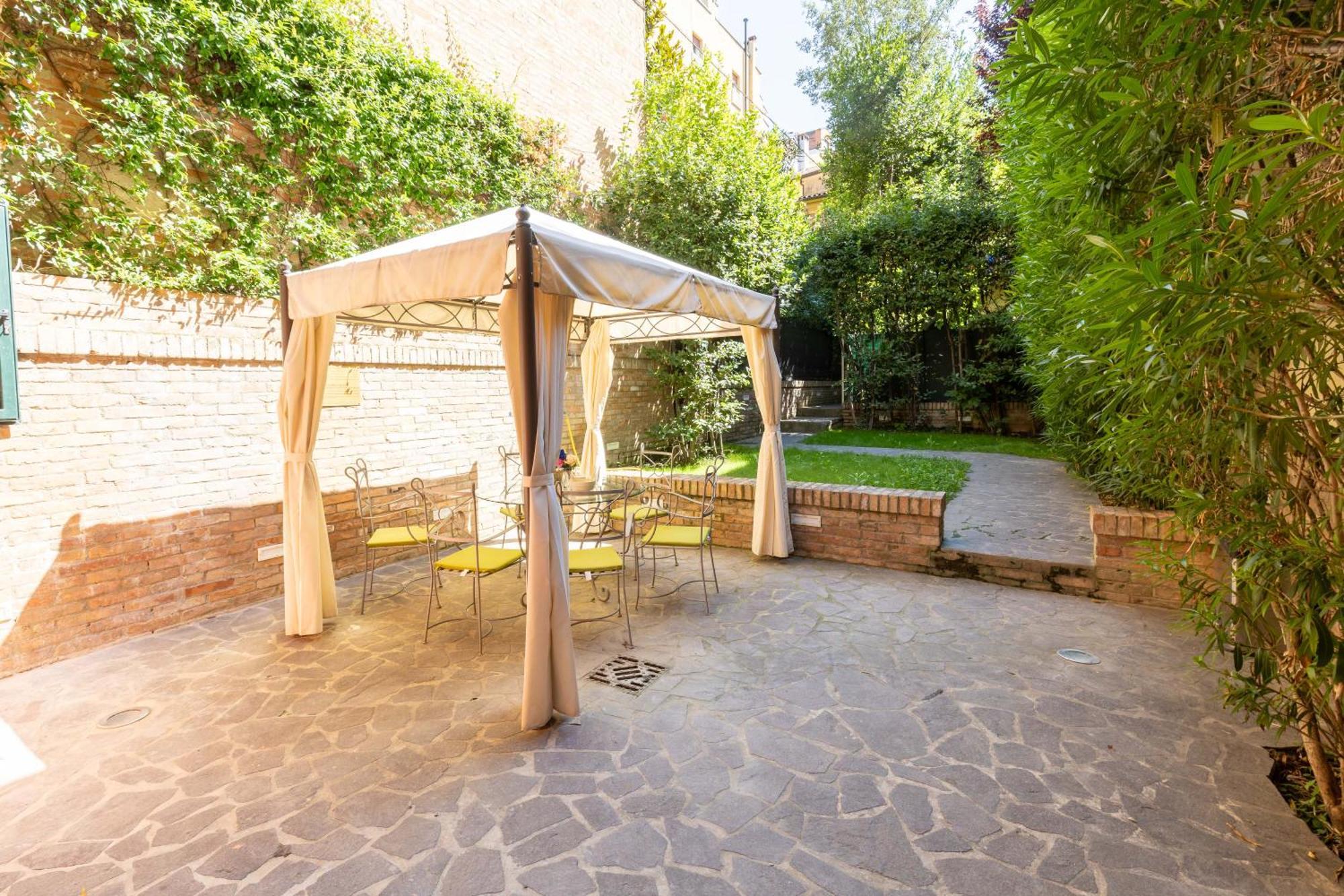 Isaia Garden - Bolognarooms Exterior photo
